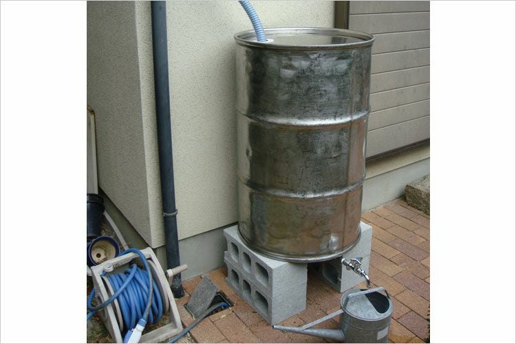 雨水タンク】 岡本容器製 舞姫天水まいひめてんすい215リットル 雨水タンク】 岡本容器製 舞姫天水まいひめてんすい215リットル