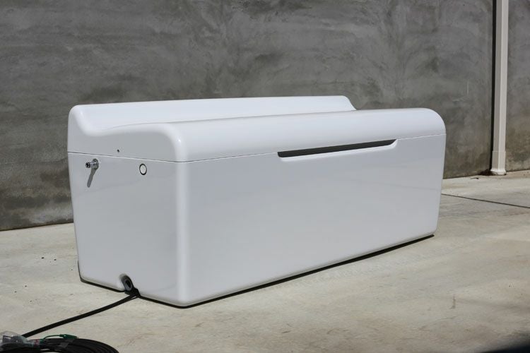雨水タンク】 トーケンサービス製 雨晴くんベンチタイプ250リットル