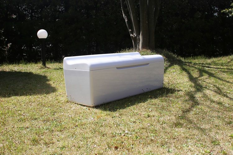 雨水タンク】 トーケンサービス製 雨晴くんベンチタイプ250リットル