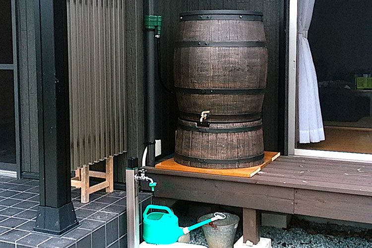 雨水タンク】 シップスレインワールド製 ウイスキー樽風ウィリアム240