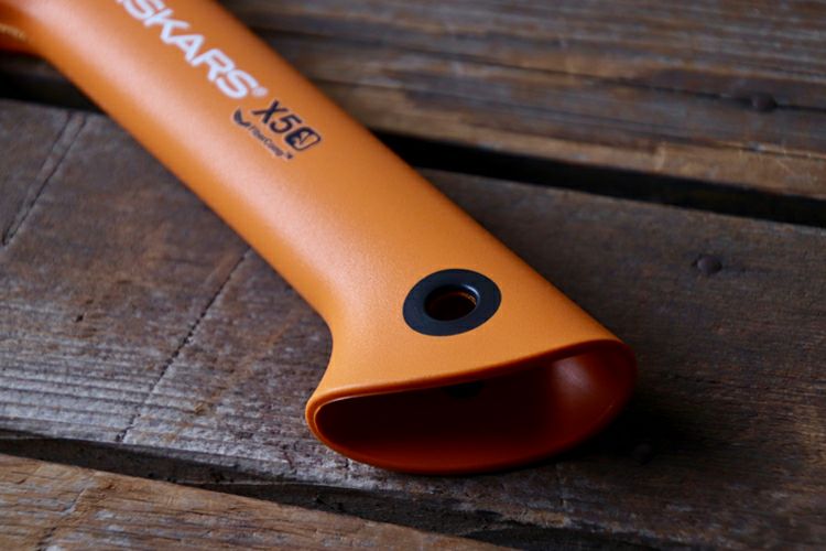 斧】【送料無料】 FISKARS フィスカース斧 ガーデンアックスX5 型番