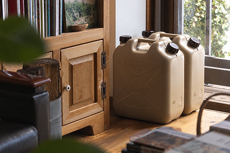 おしゃれな灯油タンク The Genie Tank 18L 【2個SET】キャップ付き