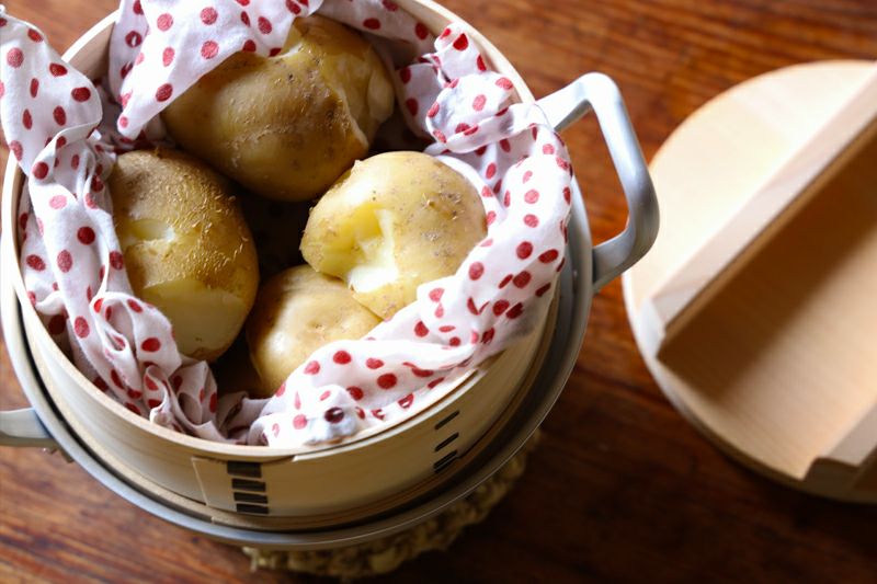 000000002002-03.jpg?size=l&w=