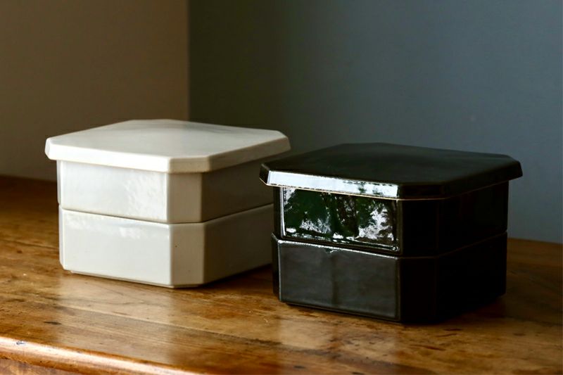 STUDIO M'（スタジオエム） / 陶の隅切二段重 | TOKILABOトキラボ