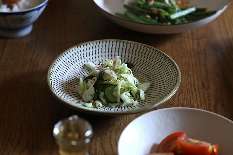 Happy Hour お皿　シカ 7寸皿 | A・茶フチトビ - 小鹿田焼/販売/通販/= おんた焼の空間k3