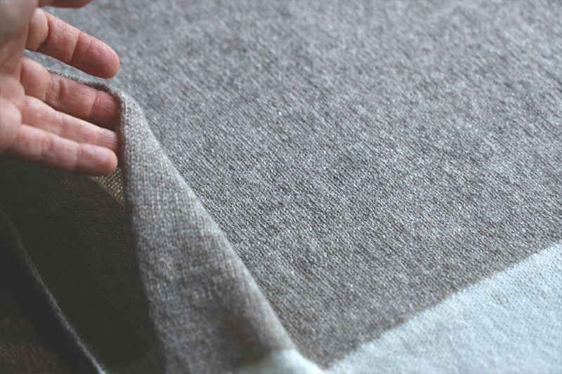 ホワイトカシミヤ100％ スヌード / AND WOOL | TOKILABOトキラボ